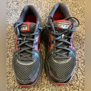 Brooks Running Shoes - Gray and Red Mesh Trainers